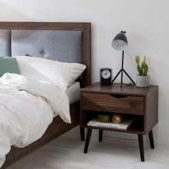 Mørteens Bett Gjora - Walnuss Dekor -Deutschland Betten Verkäufe 2022 1000123699 190405 15413900030 GALLERYIMAGES P000000001000123699