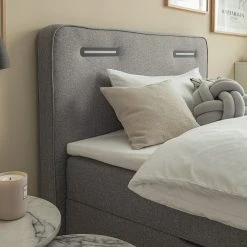 Ars Natura Boxspringbett Woodmore - inkl. Beleuchtung - Grau / Taupe - 120 x 200cm 36 Ars Natura Boxspringbett Woodmore - inkl. Beleuchtung - Grau / Taupe - 120 x 200cm -Deutschland Betten Verkäufe 2022 1000208285 200619 10581600005 DETAILS P000000001000208285