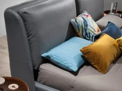 ANGEL CERDA Gepolstertes graues Kunstlederbett -Deutschland Betten Verkäufe 2022 188aea8b11c441c187b3b0d7035ac540