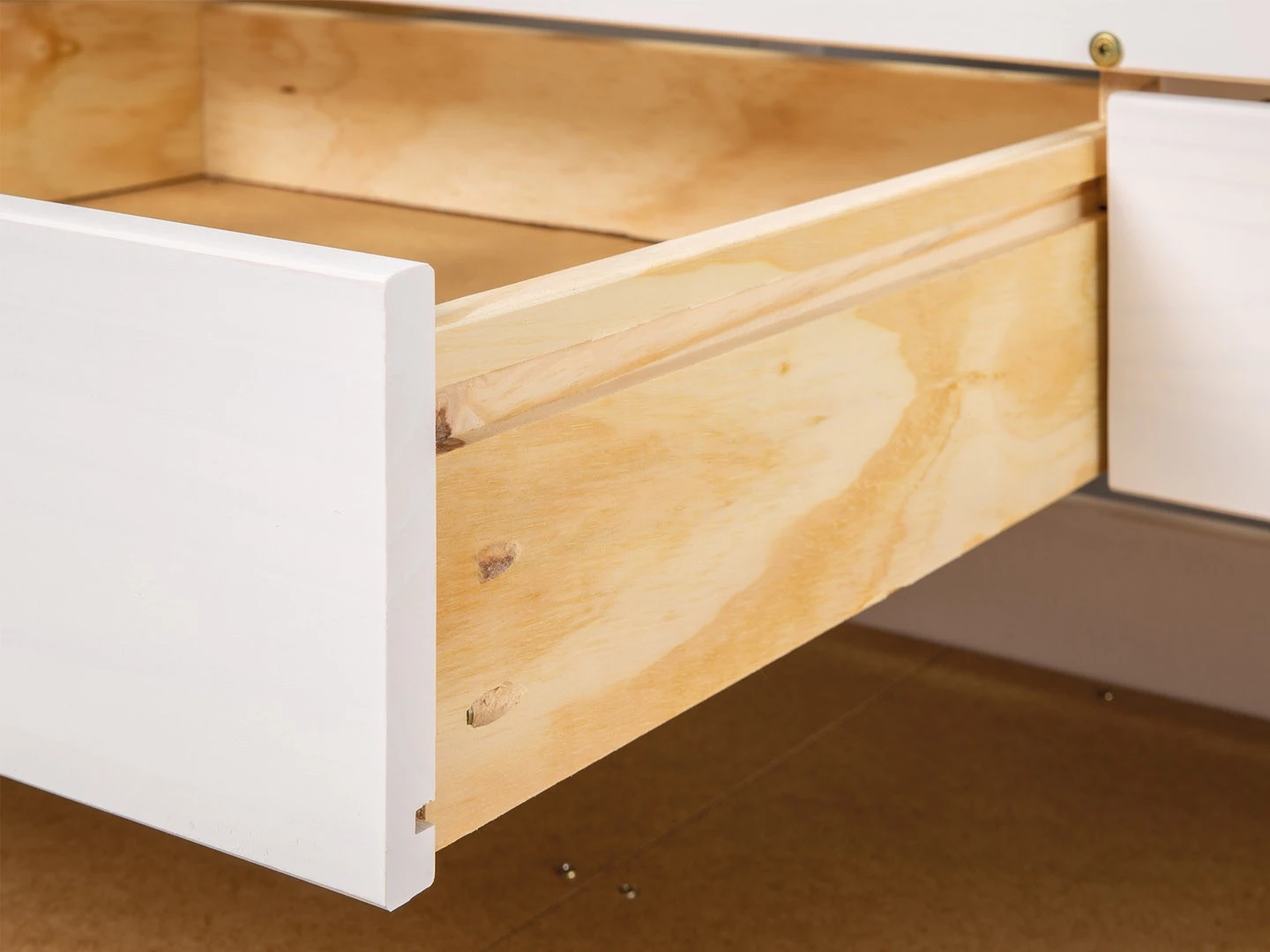 Ebuy24 Ulli Bett 90 - Ulli Bett 90 x 190 cm mit 1 Ausziehbett, 3 Schubladen, inkl. 1 Lattenrost weiß. 9 Ebuy24 Ulli Bett 90 - Ulli Bett 90 x 190 cm mit 1 Ausziehbett, 3 Schubladen, inkl. 1 Lattenrost weiß. – Bild 7